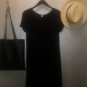 Pinkblush maternity dress.